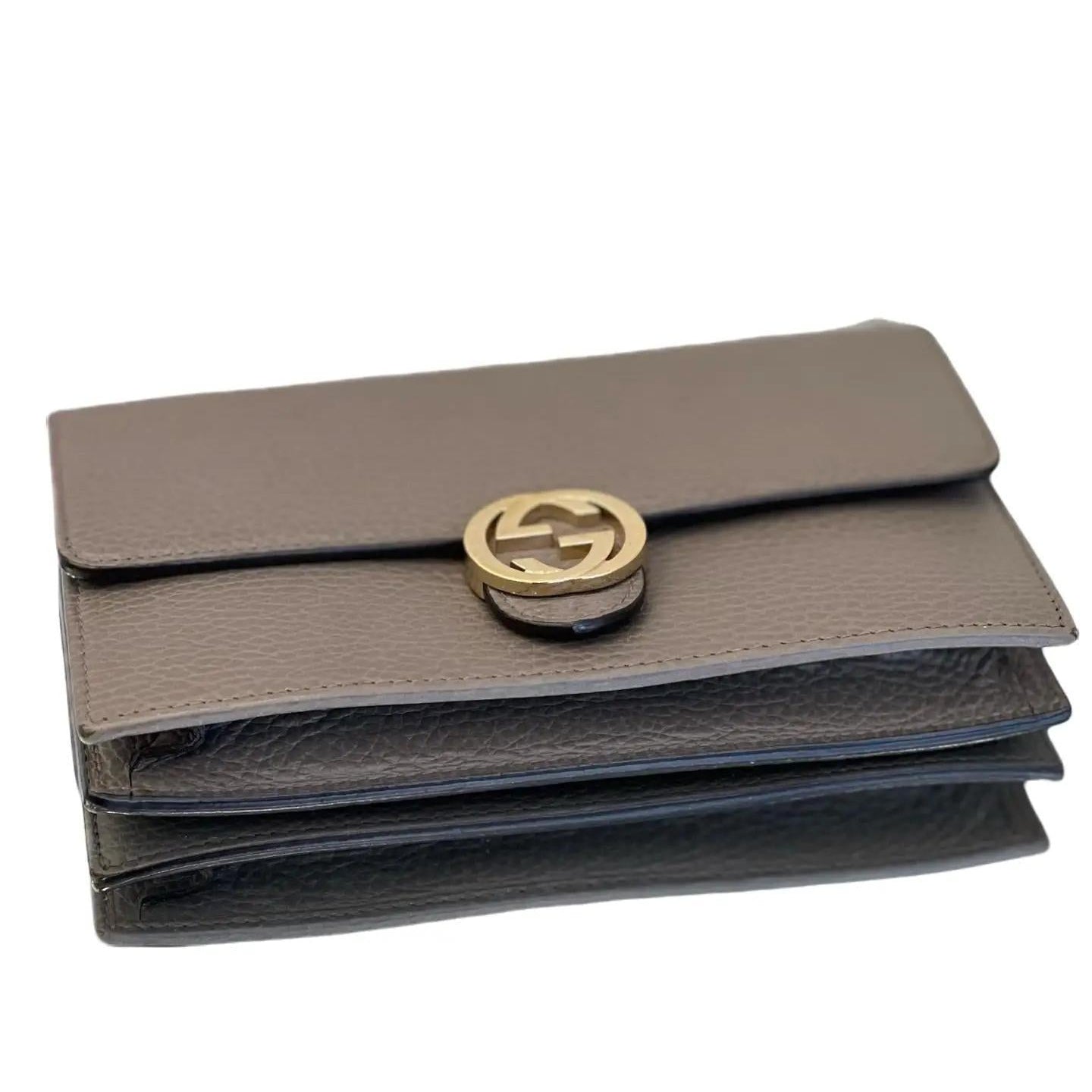 Gucci Grey Pebbled Interlocking G Wallet on Chain