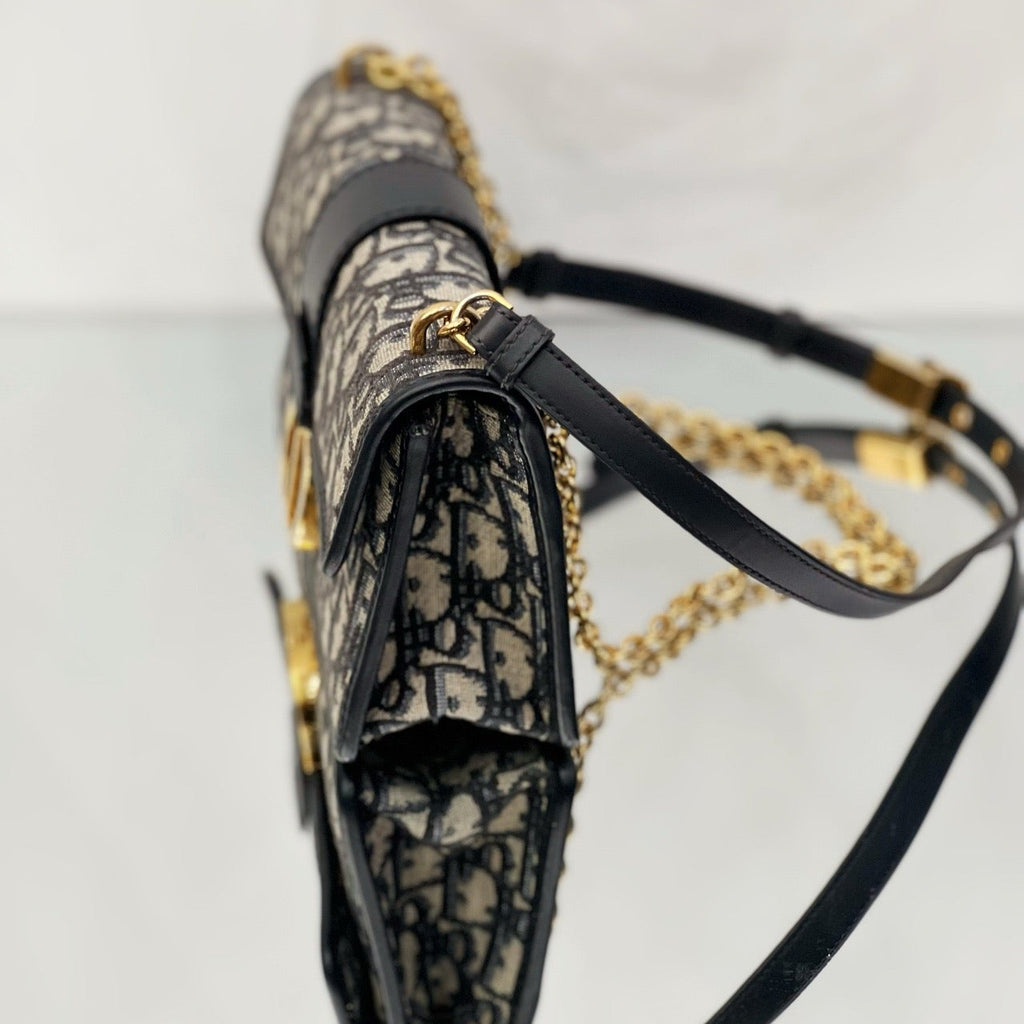 Dior 30 Montaigne Avenue Bag in Blue Dior Oblique Jacquard with Gold-Tone Hardware