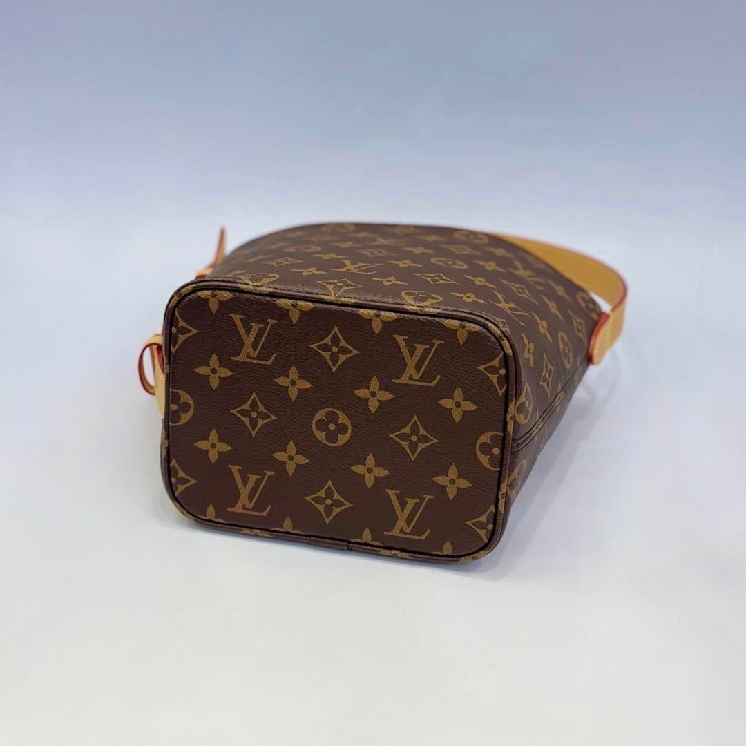 Louis Vuitton All In BB in Monogram Canvas with Vachetta Leather Trim, M12925