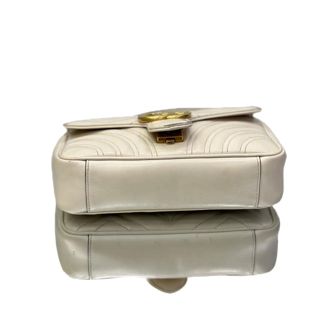 Gucci GG Marmont small shoulder bag in light grey leather