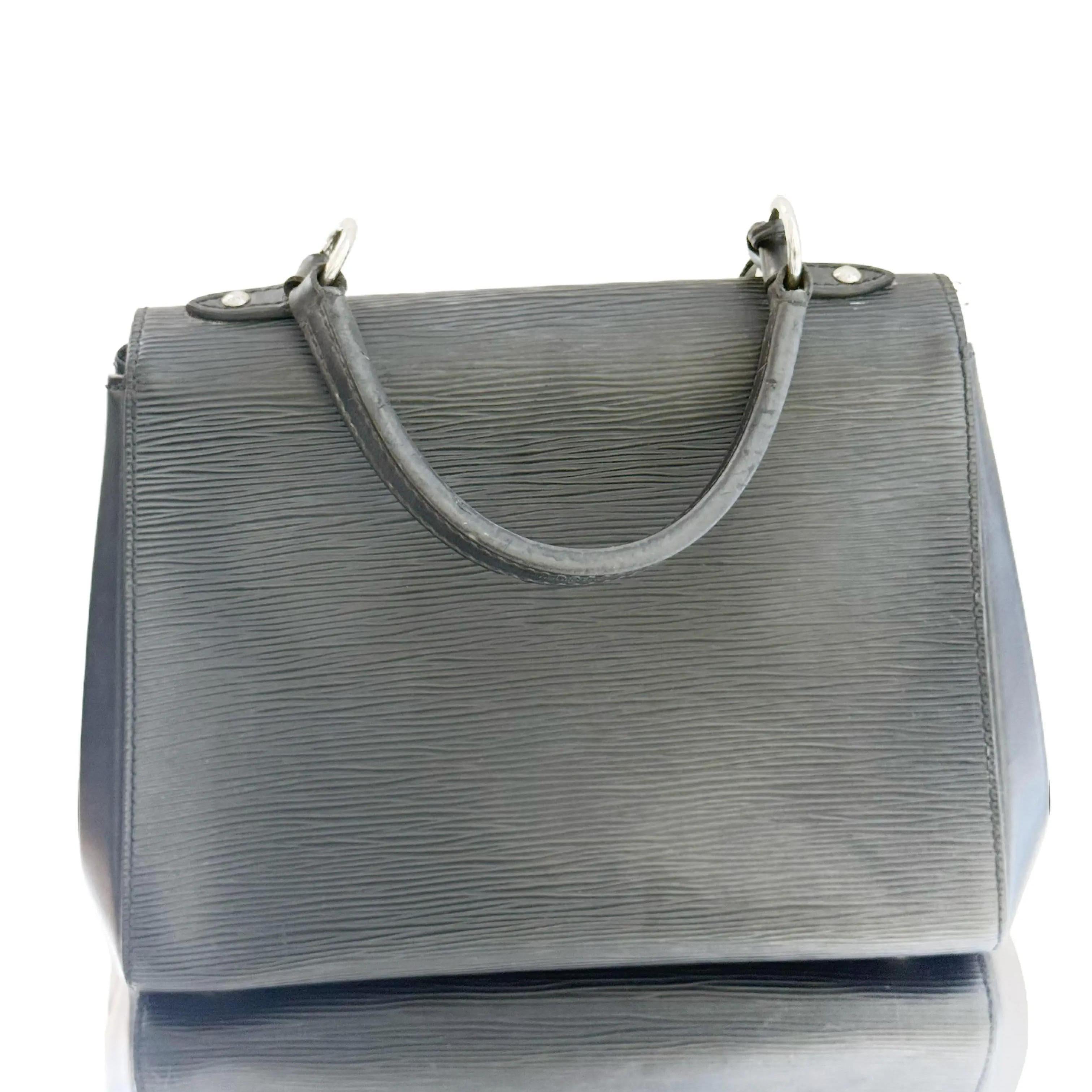 Louis Vuitton Cluny crossbody bag